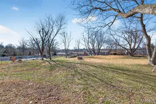 1915 Laverne Dr, Arnold, MO 63010 - Photo 33