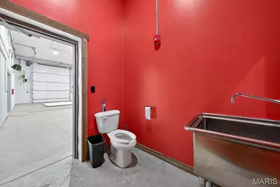 1834 W Outer Highway 61, Moscow Mills, MO 63362 - Photo 21