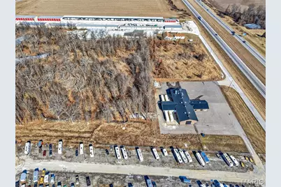 1834 W Outer Highway 61, Moscow Mills, MO 63362 - Photo 63