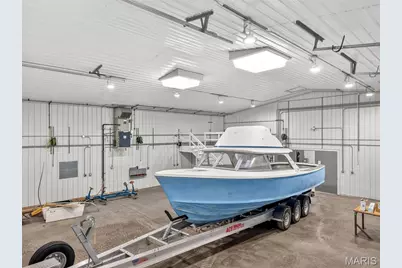 1834 W Outer Highway 61, Moscow Mills, MO 63362 - Photo 43