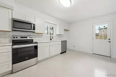 3780 Sunset Drive, Pacific, MO 63069 - Photo 13