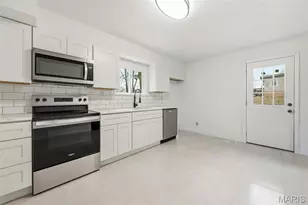 3780 Sunset Dr, Pacific, MO 63069 - Photo 13