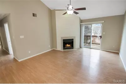 132 Shirley Ridge Drive, Saint Charles, MO 63304 - Photo 3