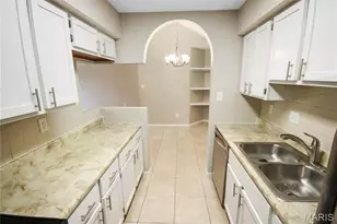 132 Shirley Ridge Dr, Saint Charles, MO 63304 - Photo 5