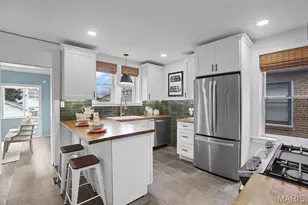 5613 Rhodes Ave, Saint Louis, MO 63109 - Photo 9