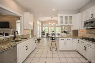 102 Seabrook Ct, Chesterfield, MO 63017 - Photo 15