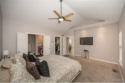 102 Seabrook Court, Chesterfield, MO 63017 - Photo 29