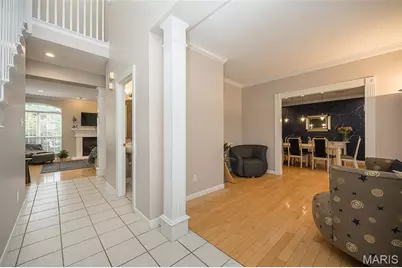 102 Seabrook Court, Chesterfield, MO 63017 - Photo 5