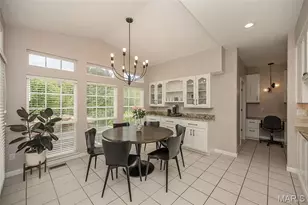 102 Seabrook Ct, Chesterfield, MO 63017 - Photo 17
