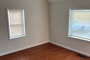 9547 Ridge Ave, Saint Louis, MO 63114 - Photo 3