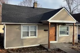 9547 Ridge Ave, Saint Louis, MO 63114 - Photo 1