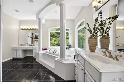 202 Fick Farm Road, Chesterfield, MO 63005 - Photo 25