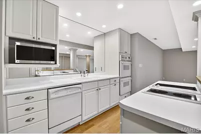 202 Fick Farm Road, Chesterfield, MO 63005 - Photo 31