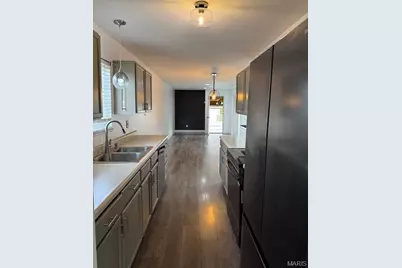 98 Shire Drive, Lake Saint Louis, MO 63367 - Photo 5