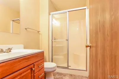 2 Aspen Pointe Drive, O'Fallon, MO 63376 - Photo 9