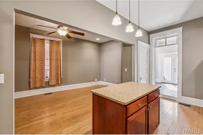 4118 Russell Boulevard, Saint Louis, MO 63110 - Photo 17