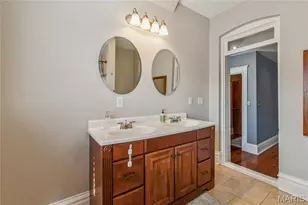 4118 Russell Blvd, Saint Louis, MO 63110 - Photo 33