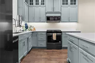 327 N Main St, Cape Girardeau, MO 63701 - Photo 7