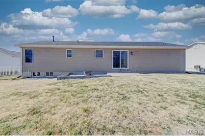 449 Fawn Run Drive, Troy, MO 63379 - Photo 3