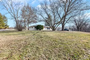 1220 S Point Prairie Rd, Wentzville, MO 63385 - Photo 27