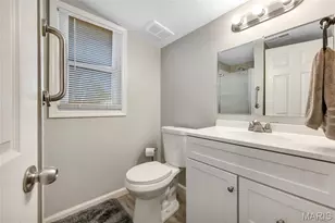 1220 S Point Prairie Rd, Wentzville, MO 63385 - Photo 17