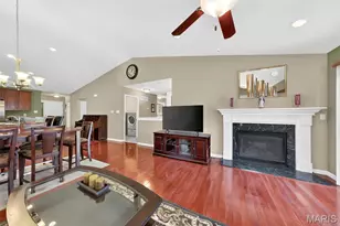 148 Brighton Park Dr, Saint Charles, MO 63303 - Photo 3