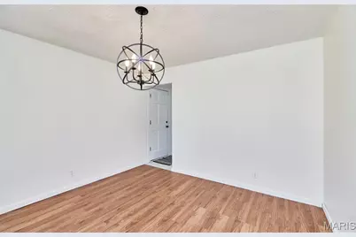 222 Park Charles Boulevard, Saint Peters, MO 63376 - Photo 5