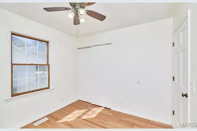 222 Park Charles Boulevard, Saint Peters, MO 63376 - Photo 31