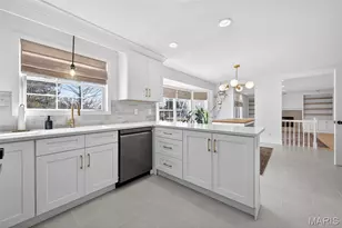 1388 Wakeshire Terrace, Ballwin, MO 63011 - Photo 15