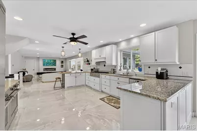 1324 Brynnwood Drive, Ladue, MO 63124 - Photo 13