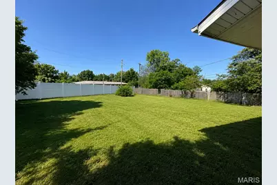 6005 Shillington Drive, Berkeley, MO 63134 - Photo 9