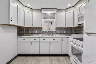 202 S Cantwell Ln, Desloge, MO 63601 - Photo 7