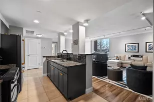 200 S Brentwood Blvd, Clayton, MO 63105 - Photo 7