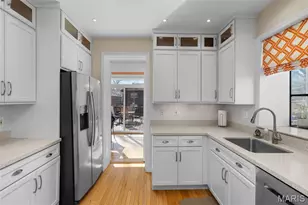 7330 Kingsbury Blvd, Saint Louis, MO 63130 - Photo 11