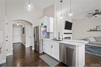 272 Hyde Park Avenue, Wentzville, MO 63385 - Photo 13