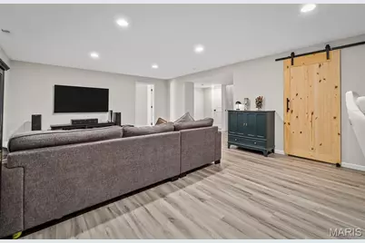 272 Hyde Park Avenue, Wentzville, MO 63385 - Photo 31