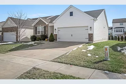 272 Hyde Park Avenue, Wentzville, MO 63385 - Photo 3