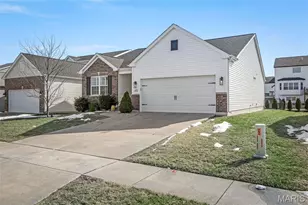 272 Hyde Park Ave, Wentzville, MO 63385 - Photo 3