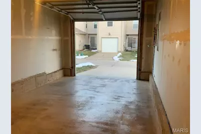 388 Montclair Tower Drive, Saint Charles, MO 63303 - Photo 7