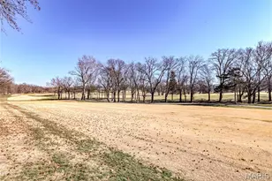 1015 Fairways Dr, Lake Saint Louis, MO 63367 - Photo 25