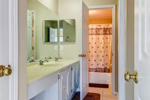 1015 Fairways Dr, Lake Saint Louis, MO 63367 - Photo 15