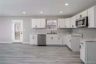 28507 Shallow Water Rd, Warrenton, MO 63383 - Photo 9