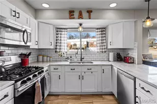 9901 Wilbes Dr, Affton, MO 63123 - Photo 11