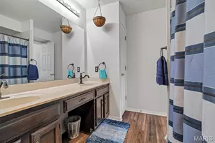 5186 Hollow Wood Ct, Saint Louis, MO 63128 - Photo 21