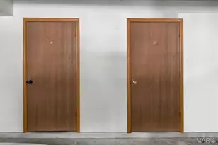 5186 Hollow Wood Ct, Saint Louis, MO 63128 - Photo 29