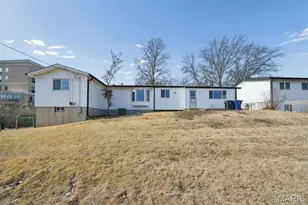 1056 King Carey Dr, Saint Louis, MO 63146 - Photo 5