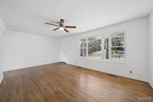 1056 King Carey Dr, Saint Louis, MO 63146 - Photo 7