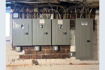 738 Kingsland Avenue, University City, MO 63130 - Photo 17