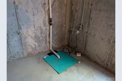 2204 Burns Avenue, Overland, MO 63114 - Photo 41