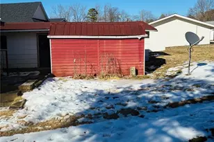 302 Maple St, Greendale, MO 63944 - Photo 5